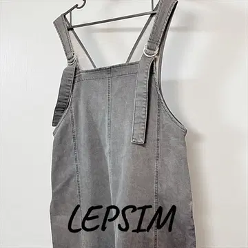 [새상품급] LEPSIM 그레이 살로펫 V넥