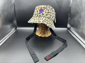 만박 한정 레오파드 무늬 버킷햇 캐릭터 자수 포함