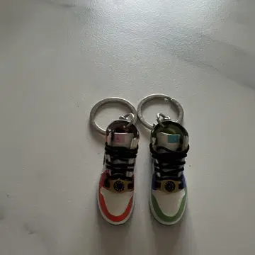 Nike 스니커즈형 키링 2개 세트