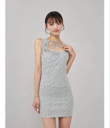 다리치 Darich 프론트 오픈 플로럴 미니 원피스
