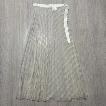 DESIGNWORKS 플리츠 스커트 38 아이보리