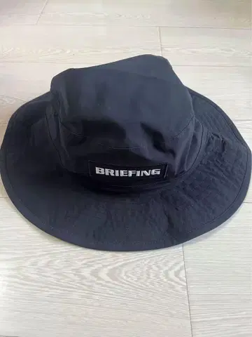 미사용 새상품 BRIEFING 브리핑 블랙 버킷햇
