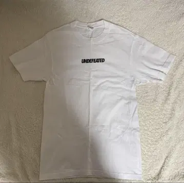 undefeated 티셔츠