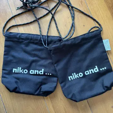 niko and - 숄더백 블랙 페어