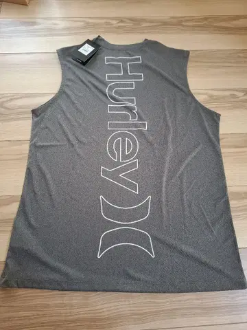 미사용 새상품 Hurley 래쉬가드 M 사이즈