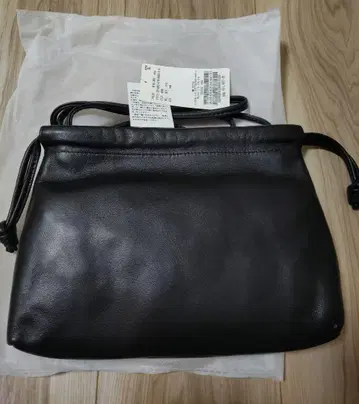 두지엠 클라세 CELERI BAG 새상품 블랙