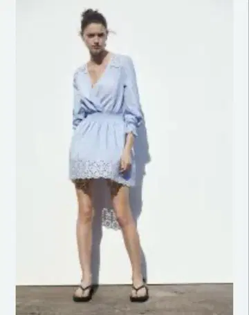 ZARA 컷워크 자수 원피스 S 사이즈 VERY 게재