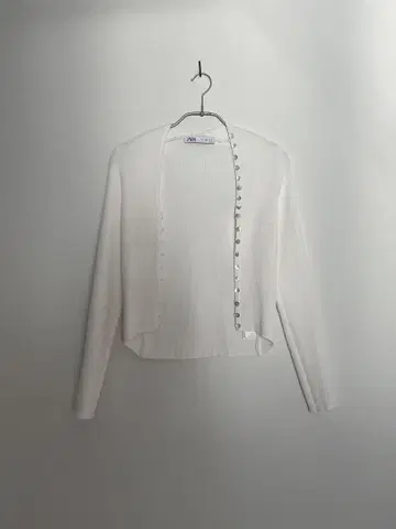 ZARA 화이트 가디건 S 사이즈