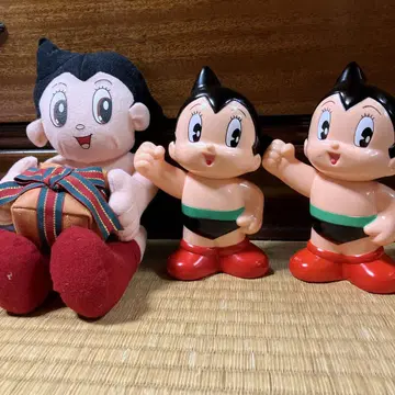 철완 아톰 봉제 인형과 피규어 세트