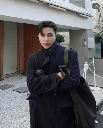 Apartment Three Double-Breasted Overcoat