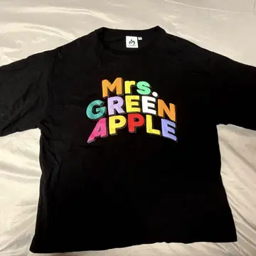 Mrs. GREEN APPLE 티셔츠