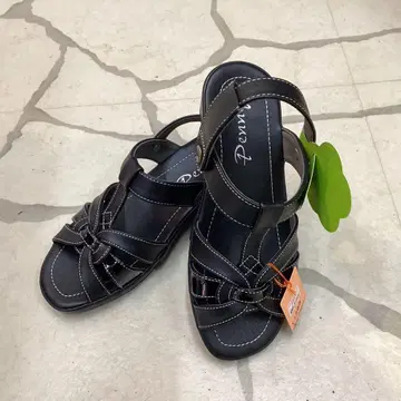 Penny 블랙 샌들 크로스 스트랩 SS