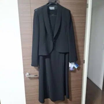 이긴 블랙 원피스 정장 11AR 프론트 오픈