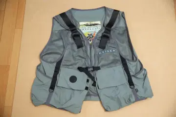 이번 시즌 레어 EVISEN BATTLE PHISH VEST - GREY