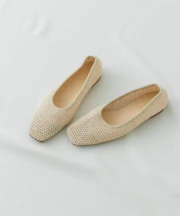로데스코 MADE IN JAPAN 스퀘어 메쉬 플랫슈즈 38