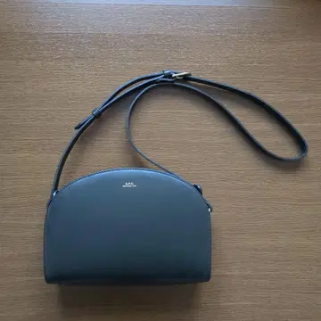 아페쎄 하프문 백