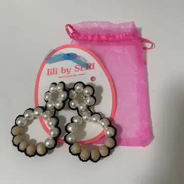 lilibyseri 리리바이세리 꽃 귀찌