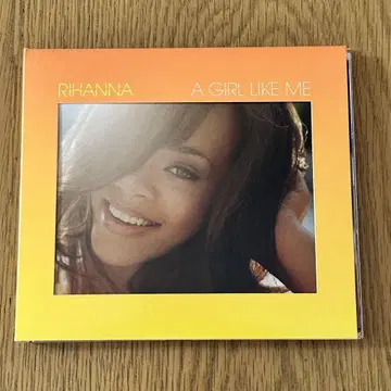 Rihanna / A Girl Like Me 리한나 한정판 자켓 사양