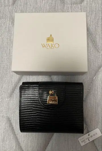 긴자와코 WAKO 블랙 반지갑 새상품