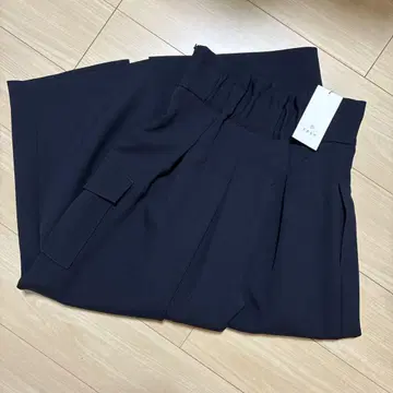 [미사용 새상품] frey 프레이 이지 코쿤 스커트