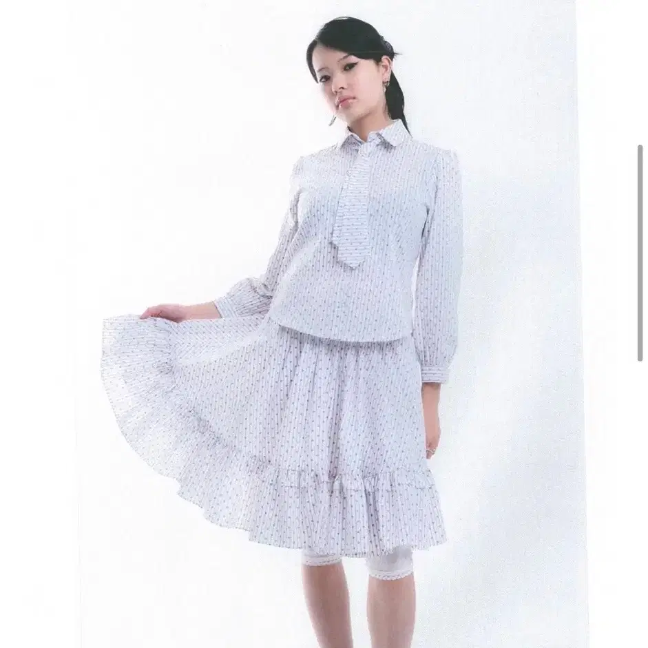 shalom club I DON'T KNOW LACE TOP (GRAY) Shalom club I DON'T KNOW LACE