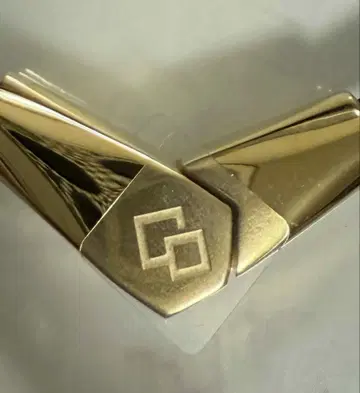 코란트츠테 ALT 탑