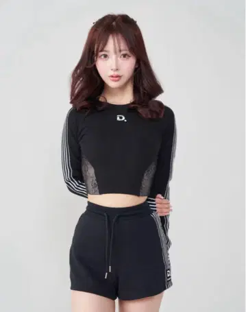 Darich 다리치 레이스 도킹 라인 크롭 상의