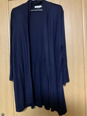 메4977 미사용 Aylesbury (앨리스버리) 네이비 가디건 L