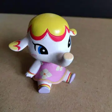 동물의 숲 극장판 캐릭터 푸치 피규어 Sally