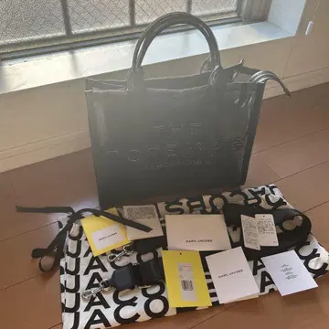MARC JACOBS 마크제이콥스 Thetote 메쉬 미디엄