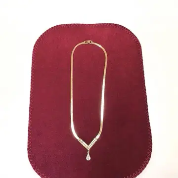 컨디션 최상 에이본 목걸이 빈티지 큐빅 물방울 AVON