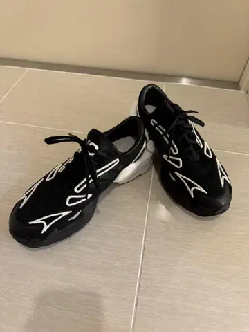 Y-3 스니커즈 블랙 와이스리