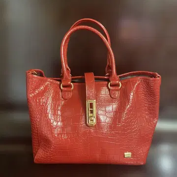 LABAGAGERIE 빨간색 크로커다일 패턴 핸드백