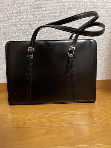 블랙 가죽 비즈니스 백