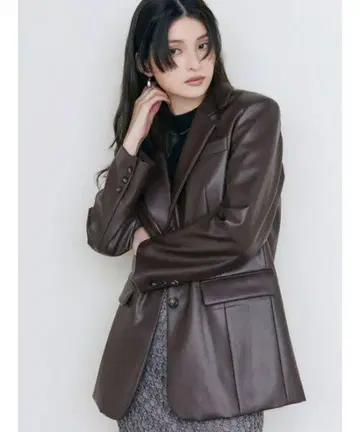 MURUA 테일러드 자켓