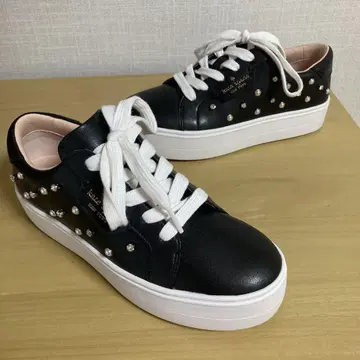 Kate Spade 펄 스터드 통굽 스니커즈