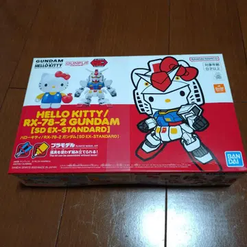 헬로키티 x 건담 HELLO KITTY RX-78-2 GUNDAM