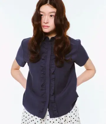 fekete 네이비 프릴 셔츠