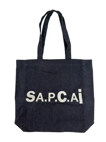 sacai x A.P.C. 리버서블 토트백