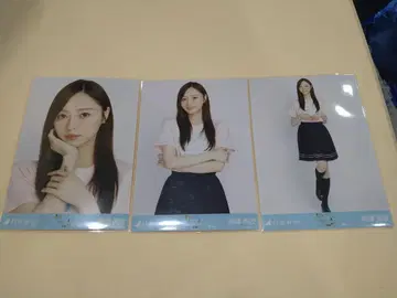 노기자카46 [우메자와 미나미] 카가와 티셔츠 브로마이드 3종 컴플