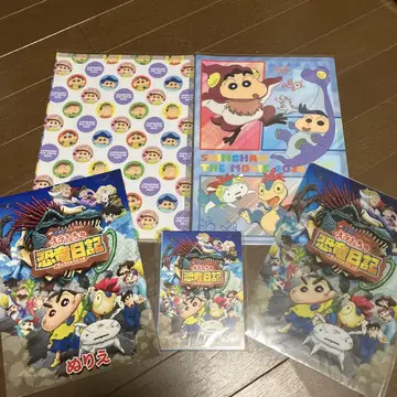 짱구는 못말려 우리들의 공룡 일기 굿즈