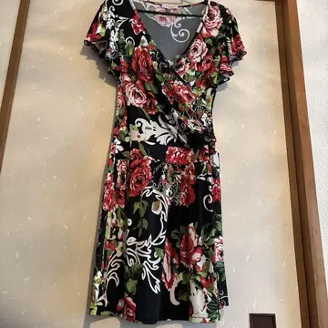 FIFILLES 플라워 프린트 랩 드레스