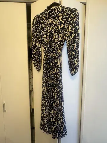 새상품급 ZARA 리조트 원피스