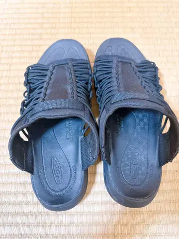 KEEN 클로그 샌들 블랙