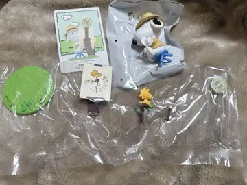 PEANUTS 스누피 우드스탁 POP MART