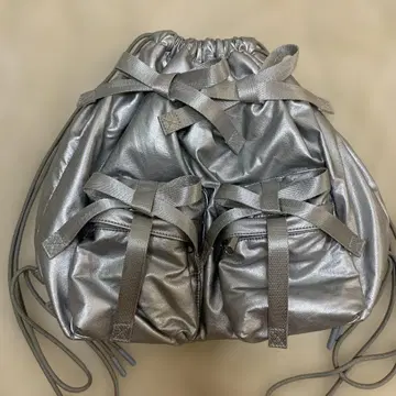 Casselini 메탈릭 실버 백팩 냅색 리본