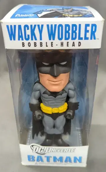 FUNKO WACKY WOBBLER / BOBBLE HEAD BATMAN