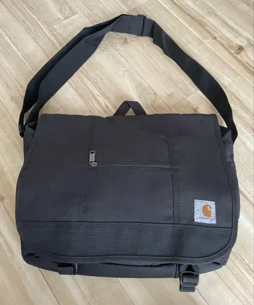 Carhartt D89 Messenger Bag