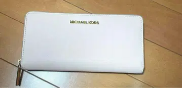 MICHEAL KORS 지갑 핑크 컬러