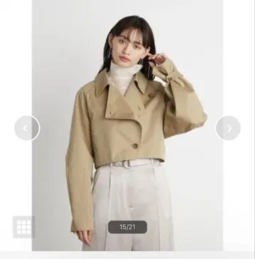Lily Brown 숏 기장 트렌치코트